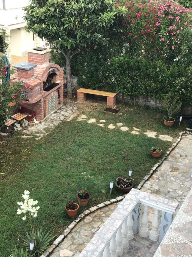 Apartmani Misic Ždrelac Zewnętrze zdjęcie